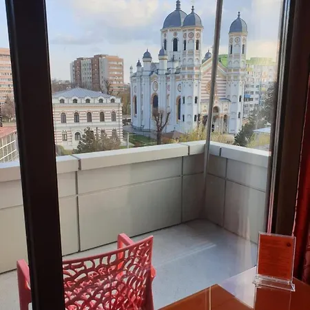 Grand Pier Boutique Luxury King And Queen Deluxe Rooms, With Free Welcome Breakfast For All Stays Up To 4 Nights Bucarest Exterior foto