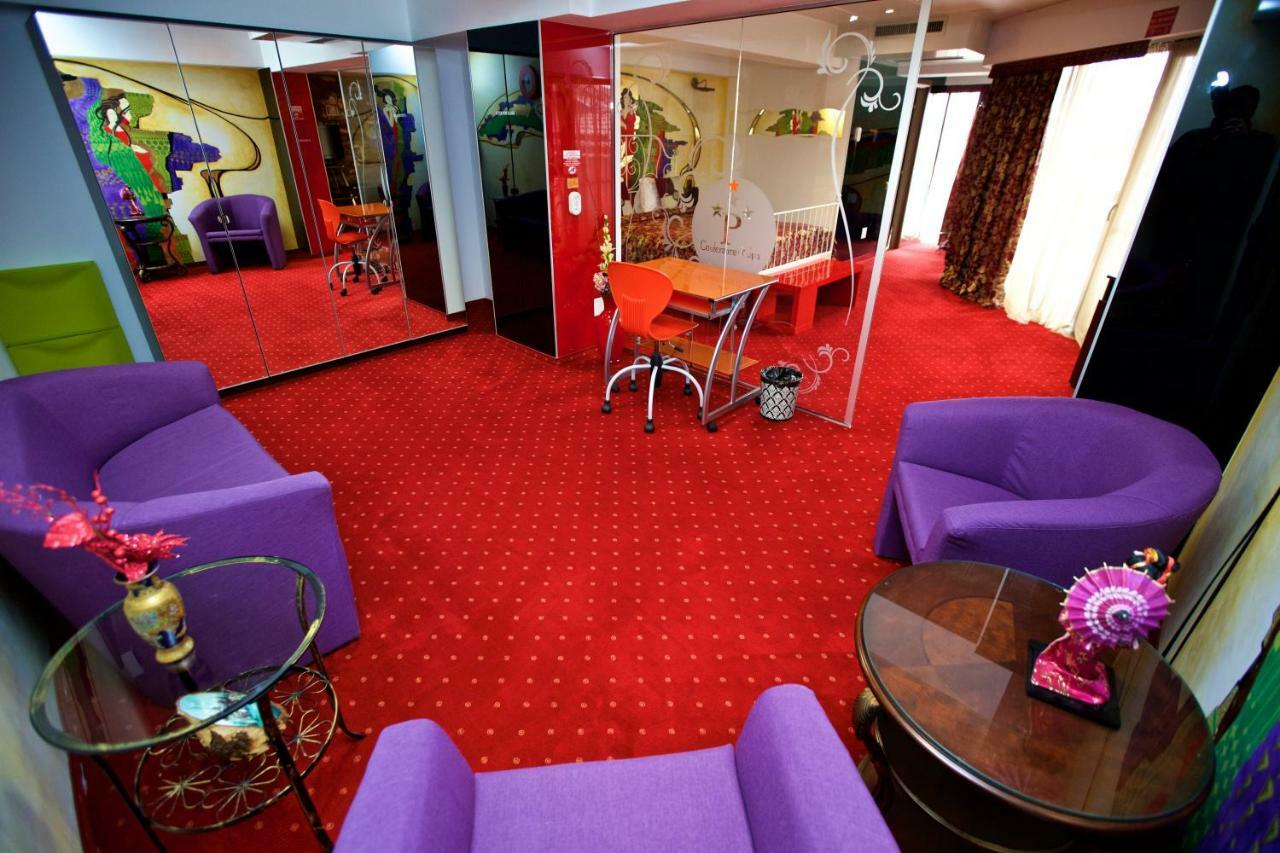 Villa Grand Pier Boutique Luxury King And Queen Deluxe Rooms, With Free Welcome Breakfast For All Stays Up To 4 Nights