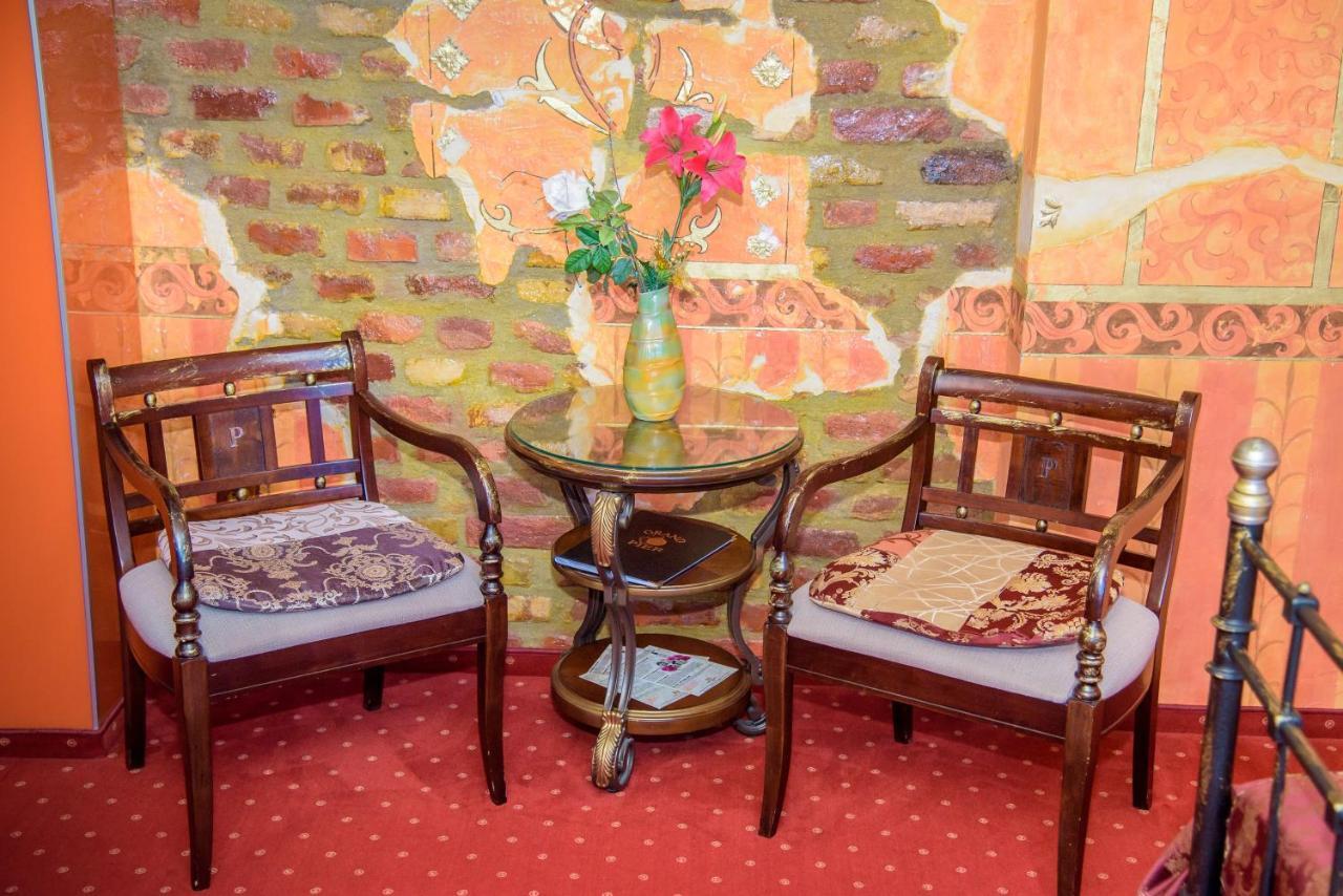 Villa Grand Pier Boutique Luxury King And Queen Deluxe Rooms, With Free Welcome Breakfast For All Stays Up To 4 Nights Bucarest